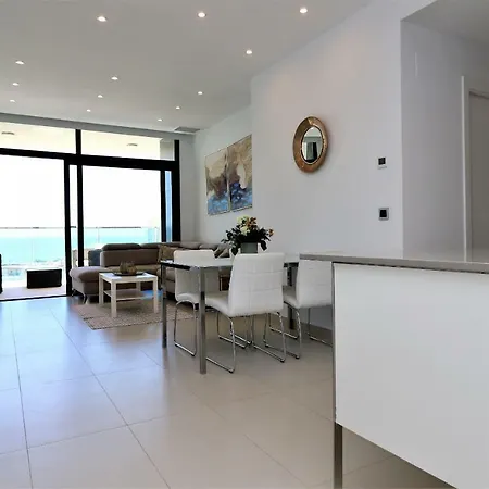 Sunset Drive 1-46 Apartment *